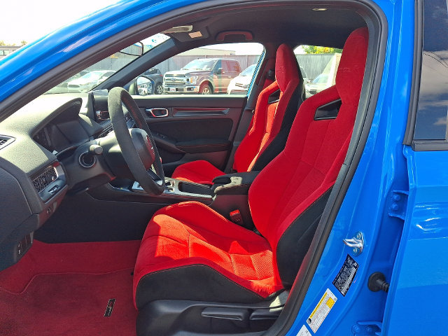 Used 2025 Honda Civic Type R image 13