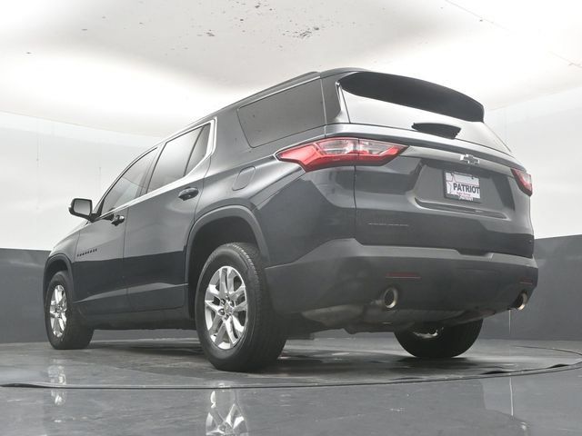 Used 2021 Chevrolet Traverse LT w/ LPO, Blackout Package FWD image 54