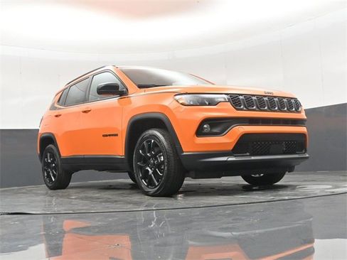 New 2026 Jeep Compass Latitude image 44