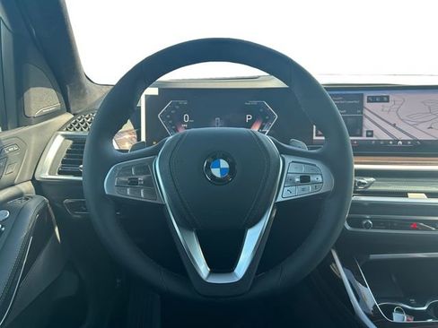 New 2026 BMW X7 xDrive40i AWD/4WD image 17