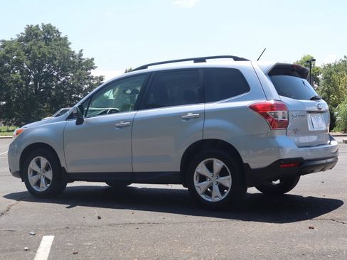 Used 2015 Subaru Forester 2.5i Limited AWD/4WD image 7