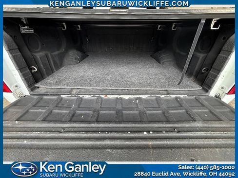 Used 2017 Nissan Titan SV AWD/4WD image 20