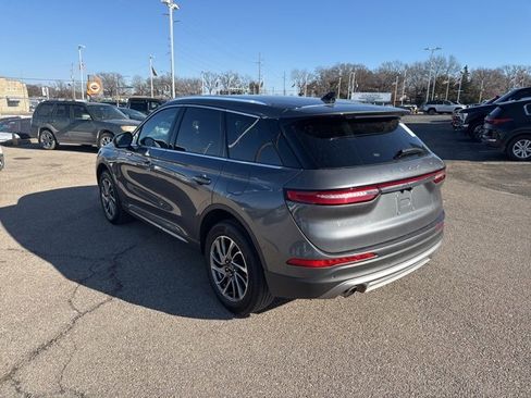 Used 2022 Lincoln Corsair AWD w/ Equipment Group 101A image 5