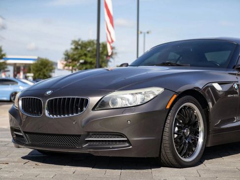 Used 2011 BMW Z4 sDrive30i RWD image 15
