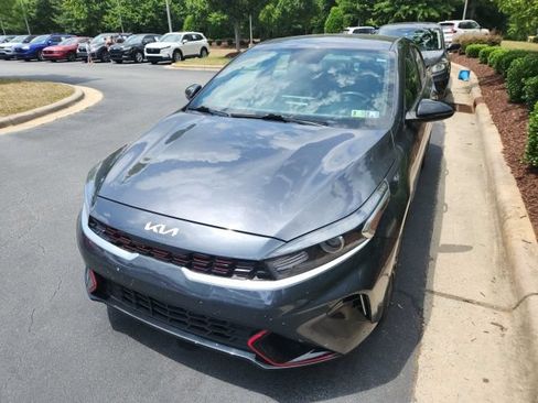 Used 2023 Kia Forte GT-Line FWD image 3