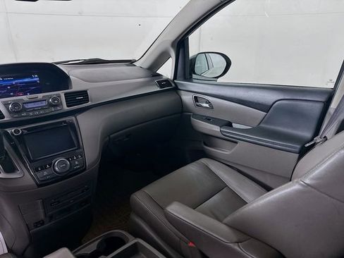 Used 2014 Honda Odyssey Touring image 26