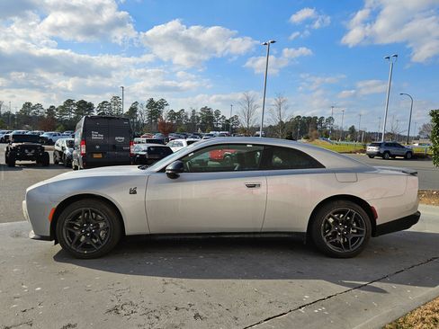 New 2026 Dodge Charger Scat Pack image 4