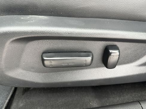 Used 2018 Honda Clarity Touring image 17