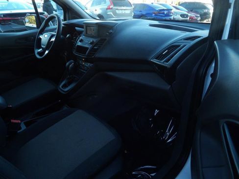 Used 2020 Ford Transit Connect XL image 12