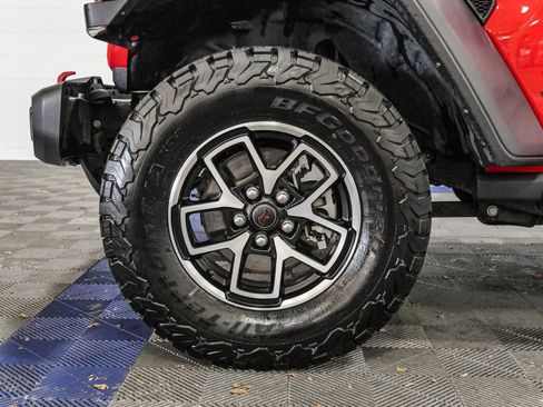 Used 2024 Jeep Wrangler Unlimited Rubicon image 18