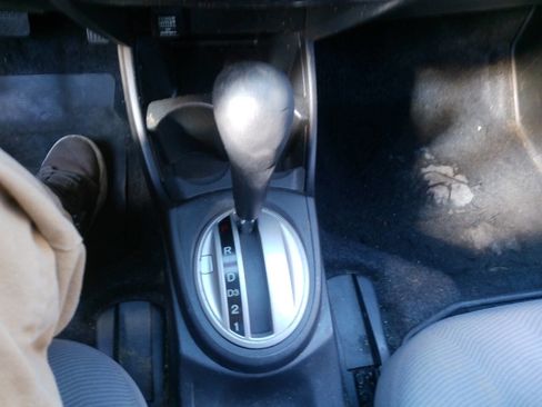 Used 2012 Honda Fit image 35