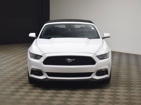 Used 2017 Ford Mustang Premium image 18