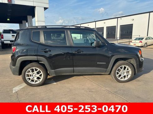 Used 2022 Jeep Renegade Sport w/ Sport Appearance Group AWD/4WD image 13