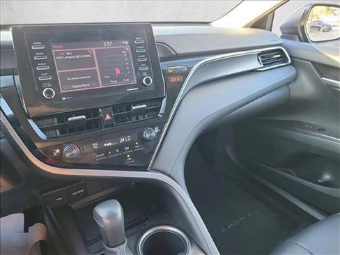 Used 2024 Toyota Camry SE FWD image 19