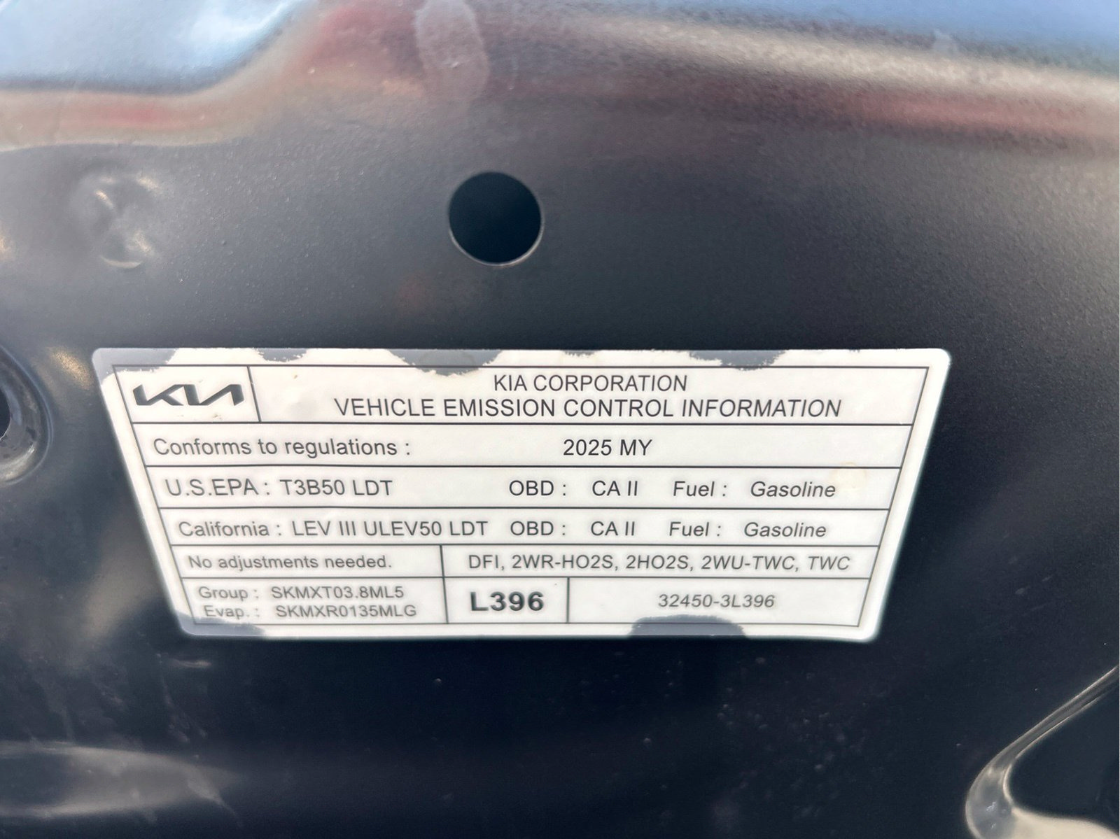 Used 2025 Kia Telluride LX FWD image 41