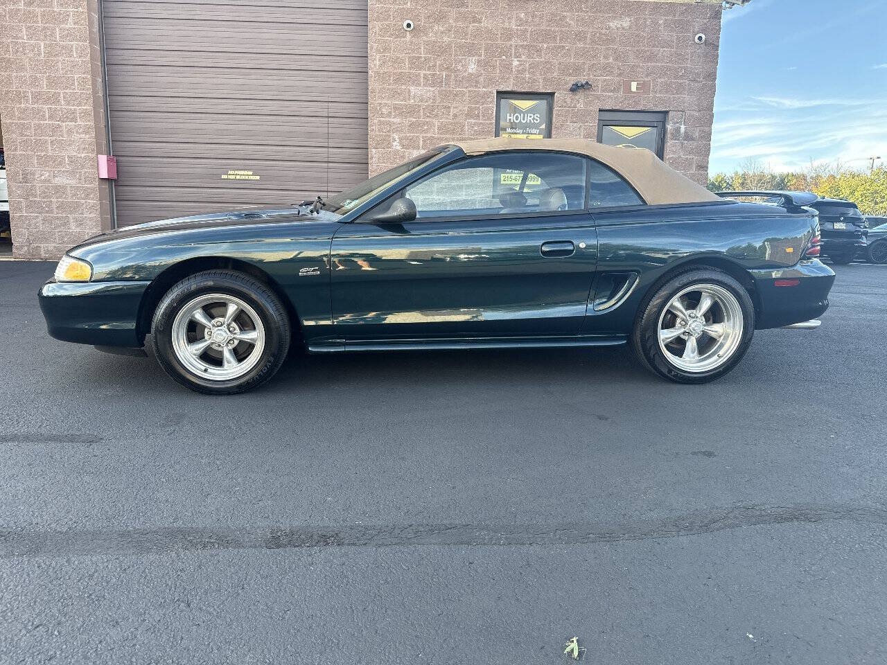 Used 1994 Ford Mustang GT RWD image 21