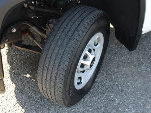 Used 2023 Chevrolet Silverado 2500 W/T w/ WT Fleet Convenience Package image 40