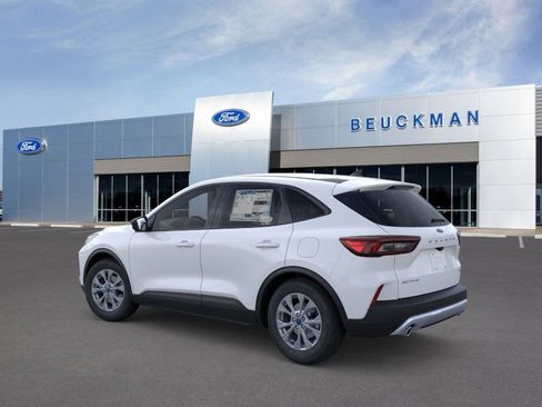 Used 2025 Ford Escape Active w/ Cold Weather Package image 7