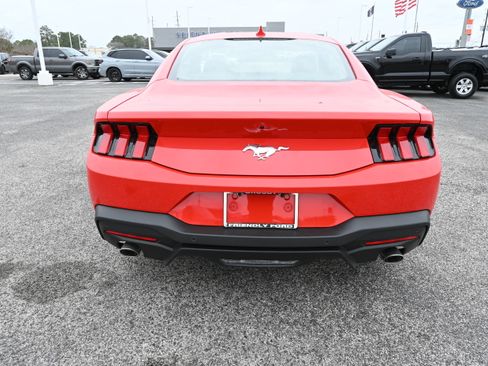 New 2026 Ford Mustang Coupe image 4