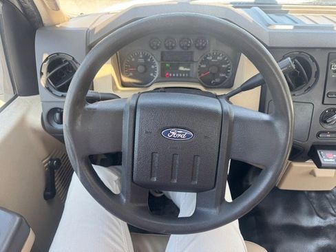 Used 2008 Ford F350 XL image 9