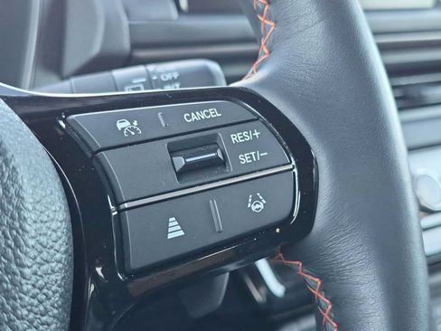 Certified 2025 Honda Pilot TrailSport image 26