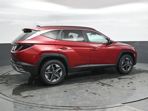 Certified 2026 Hyundai Tucson SEL image 3