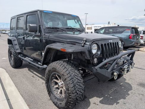 Used 2015 Jeep Wrangler Unlimited Sport w/ Quick Order Package 24S AWD/4WD image 4