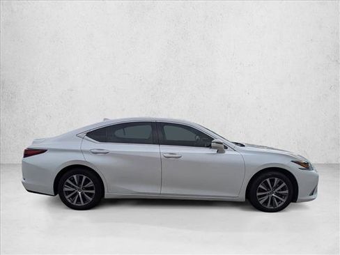 Used 2019 Lexus ES 350 image 4