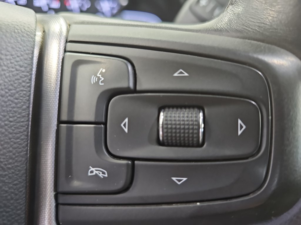 Used 2021 GMC Sierra 1500 SLE AWD/4WD image 17
