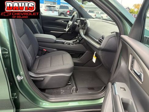 New 2027 Chevrolet Traverse LT w/ Midnight/Sport Edition AWD/4WD image 22