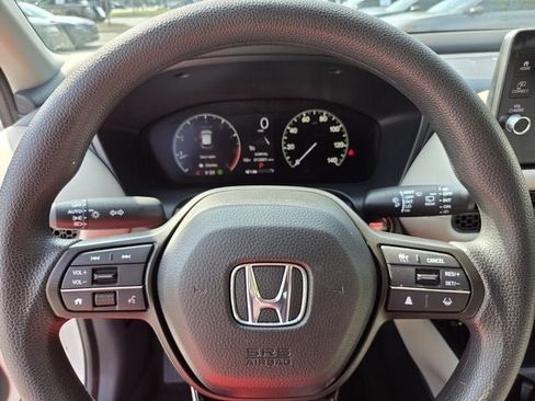 Used 2026 Honda HR-V LX image 29