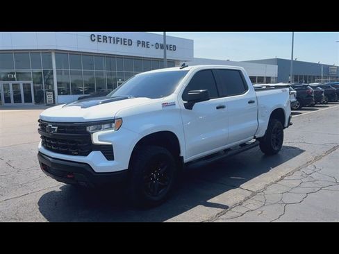 Certified 2024 Chevrolet Silverado 1500 LT Trail Boss w/ Convenience Package II AWD/4WD image 4