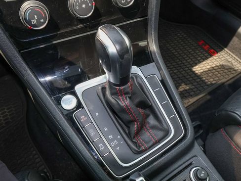 Used 2021 Volkswagen GTI SE FWD image 25