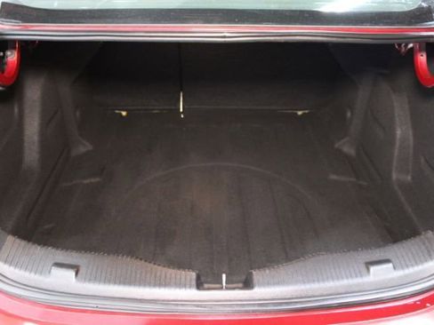 Used 2018 Chevrolet Cruze LT w/ Convenience Package FWD image 21