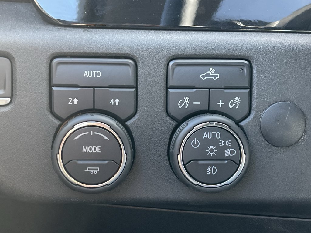Used 2024 Chevrolet Silverado 1500 RST w/ Convenience Package II AWD/4WD image 28