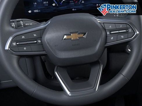 New 2026 Chevrolet Suburban Premier image 19