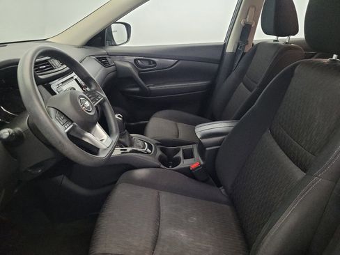 Used 2020 Nissan Rogue S image 17