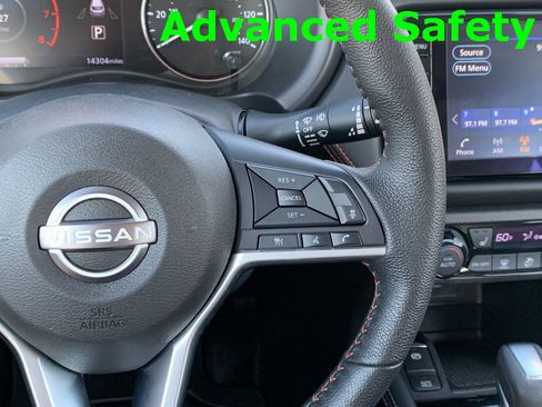 Used 2023 Nissan Kicks SR w/ SR Premium Package image 13