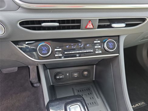 Used 2022 Hyundai Sonata SEL w/ Convenience Package image 26