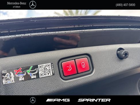 Used 2026 Mercedes-Benz E 350 Sedan image 8