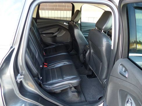 Used 2018 Ford Escape SEL image 39