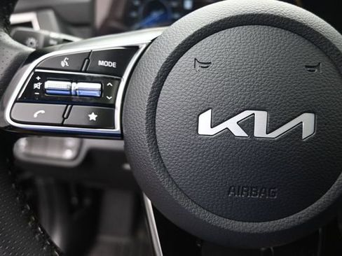 Used 2025 Kia Seltos SX w/ SX Sunroof Package AWD/4WD image 15