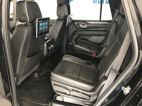 Used 2022 GMC Yukon SLT AWD/4WD image 9