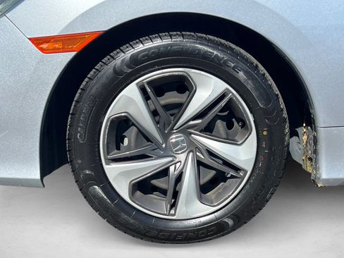 Used 2019 Honda Civic LX image 9