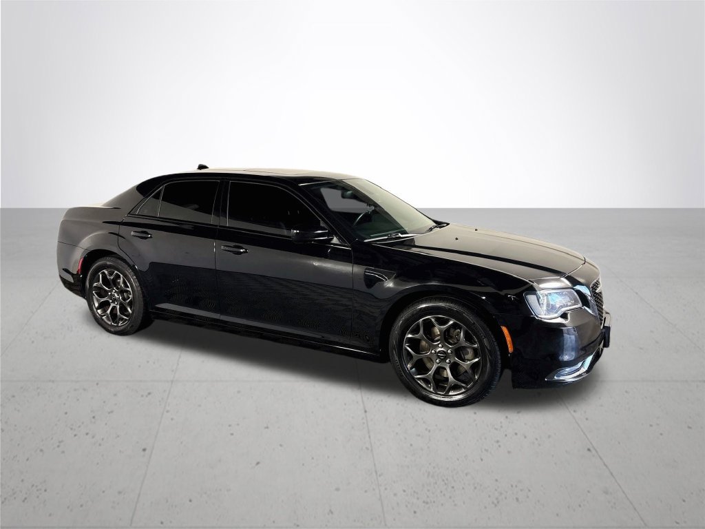 Used 2016 Chrysler 300 S AWD/4WD image 4