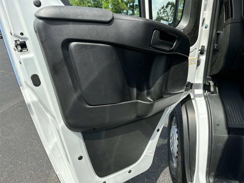 New 2024 RAM ProMaster 3500 w/ Convenience Group image 16