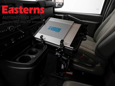Used 2021 Chevrolet Express 2500 RWD image 17