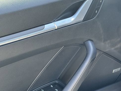 Used 2022 Porsche 911 Carrera image 12