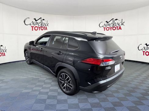 Used 2026 Toyota Corolla Cross XLE AWD/4WD image 9