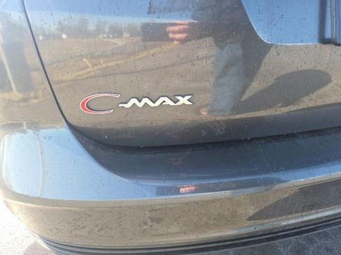 Used 2018 Ford C-MAX SE w/ Equipment Group 202A image 15